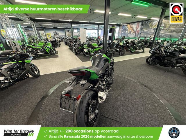 kawasaki - z900