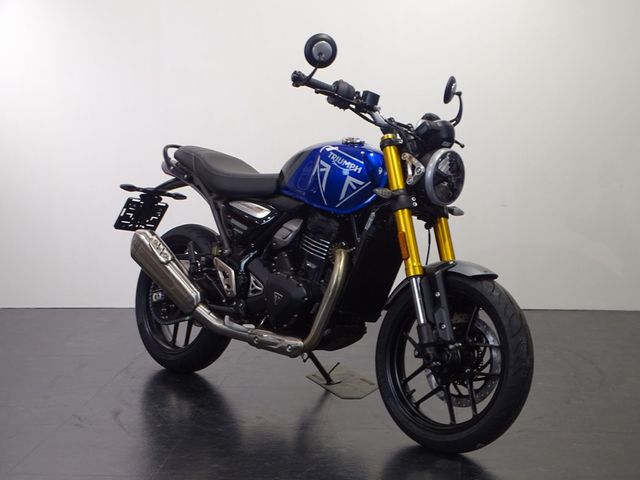 triumph - speed-400
