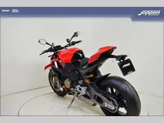 Ducati streetfighter v4s corse 2026 nieuw – foto 5 van 24