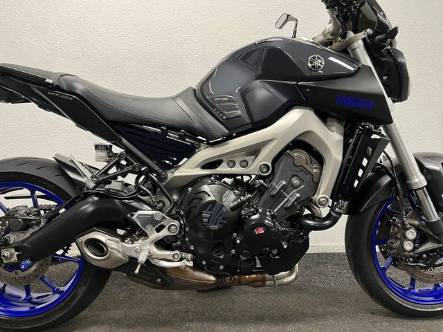 yamaha - mt-09-abs