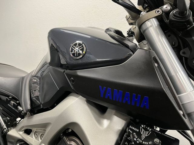 yamaha - mt-09-abs