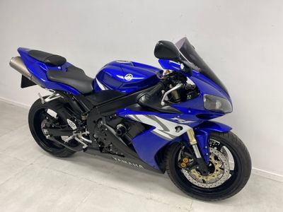 YAMAHA YZF R1 – foto 3