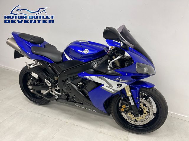 yamaha - yzf-r1