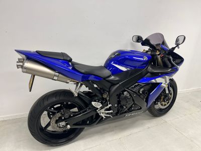YAMAHA YZF R1 – foto 4
