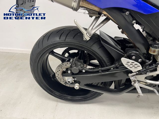 yamaha - yzf-r1