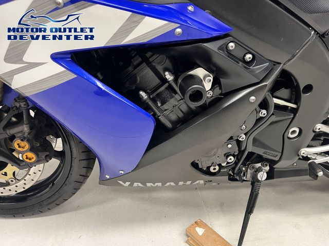 yamaha - yzf-r1