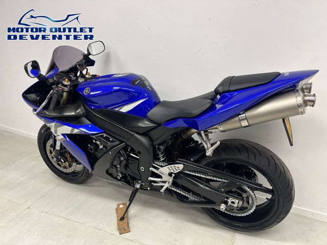 yamaha - yzf-r1
