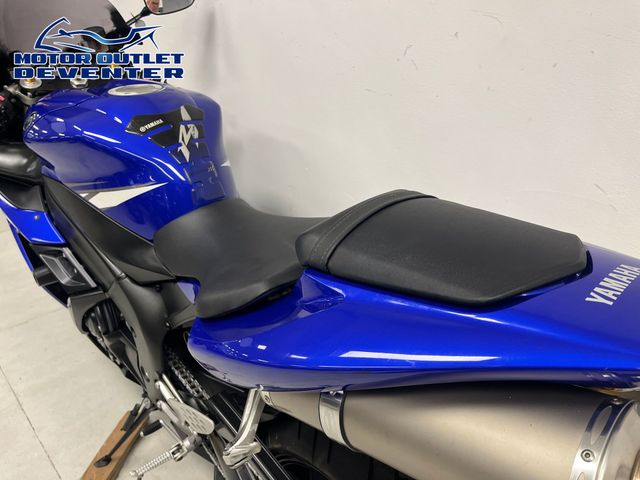 yamaha - yzf-r1