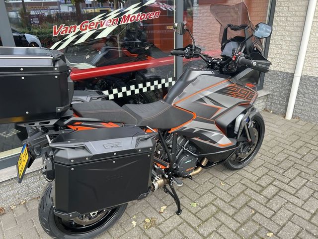 ktm - 1290-super-adventure-s