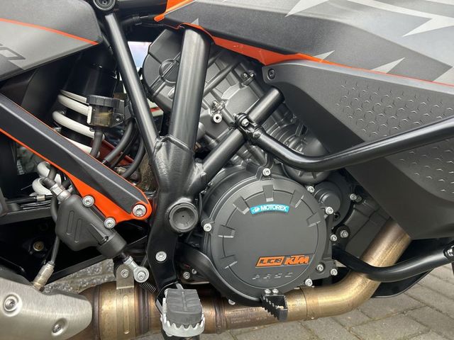 ktm - 1290-super-adventure-s