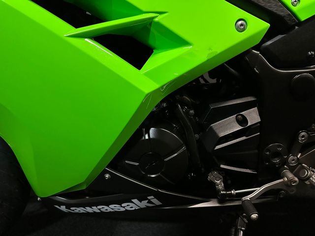 kawasaki - ninja-300