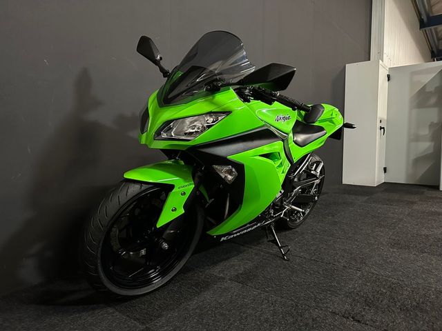 kawasaki - ninja-300