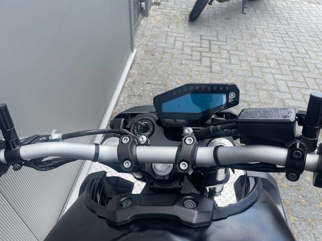 yamaha - mt-09-abs
