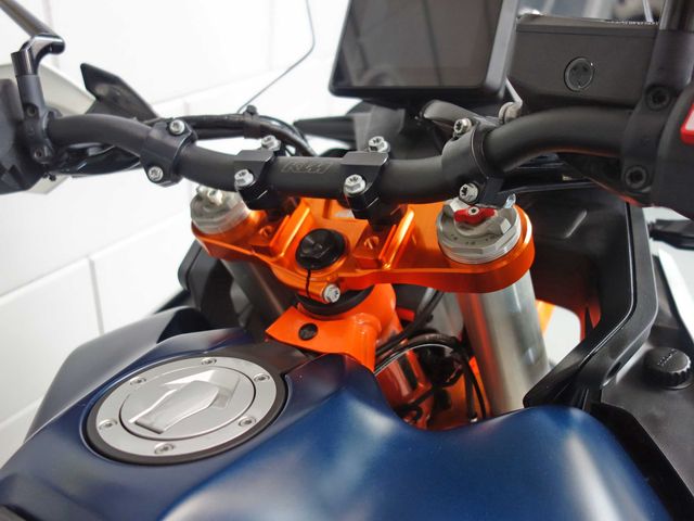 ktm - 890-adventure-r