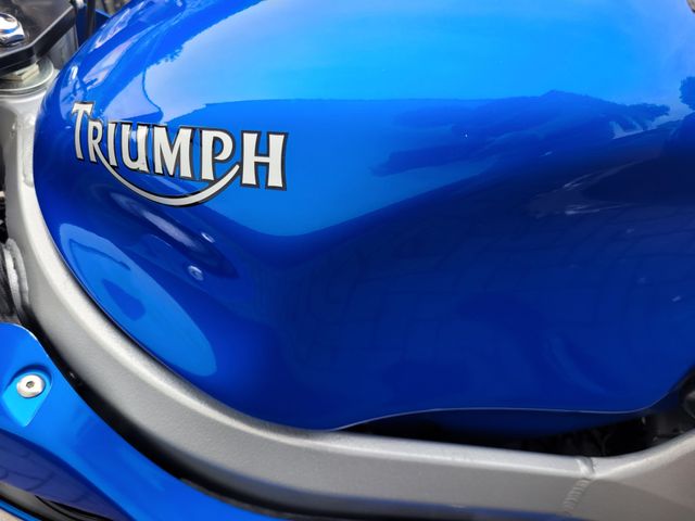 triumph - tt-600
