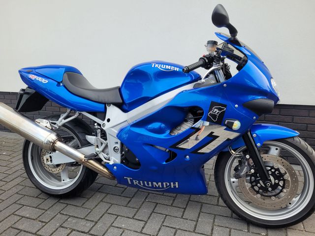 triumph - tt-600