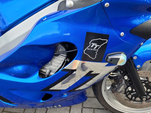 triumph - tt-600