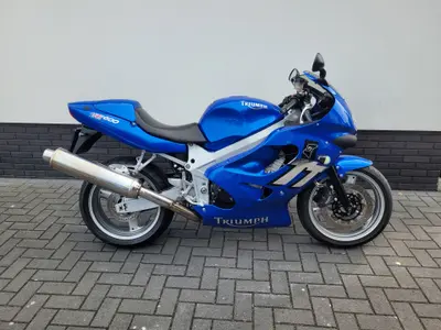 TRIUMPH TT 600 – foto 3
