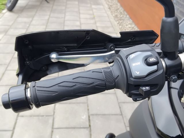 suzuki - v-strom-650-xta