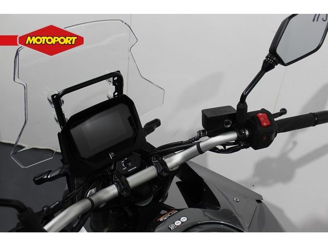 suzuki - v-strom-800