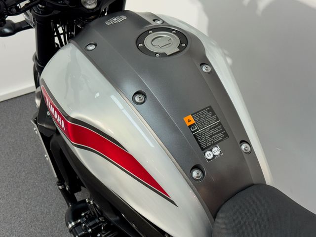yamaha - xsr-900-abs