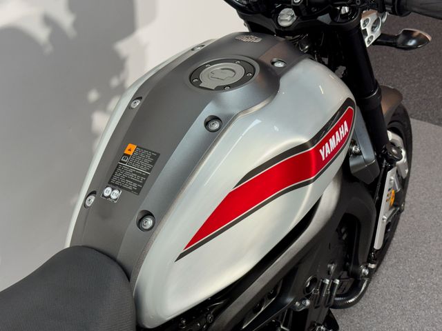 yamaha - xsr-900-abs