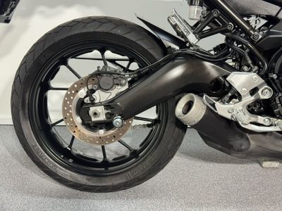 YAMAHA XSR 900 ABS – foto 3