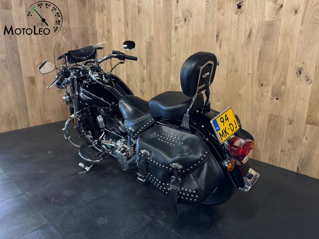 harley-davidson - heritage-softail-classic-flstc