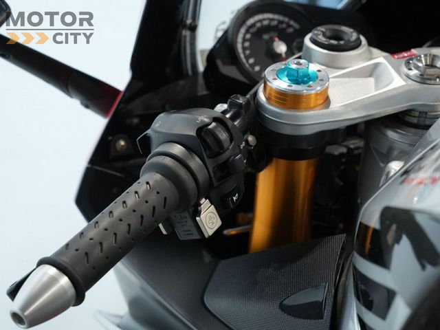 aprilia - rsv-4-rf