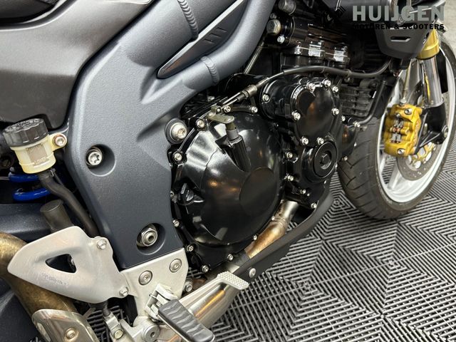 triumph - tiger-1050-abs