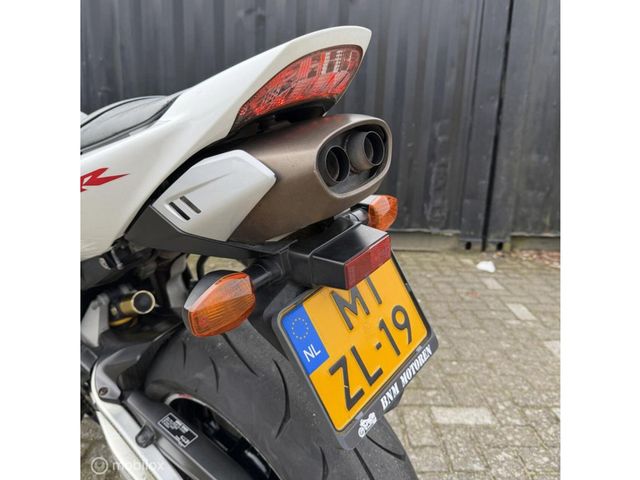honda - cbr-1000-rr-fireblade