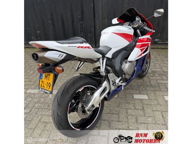 honda - cbr-1000-rr-fireblade