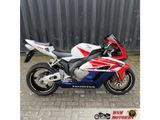 HONDA CBR 1000 RR FIREBLADE