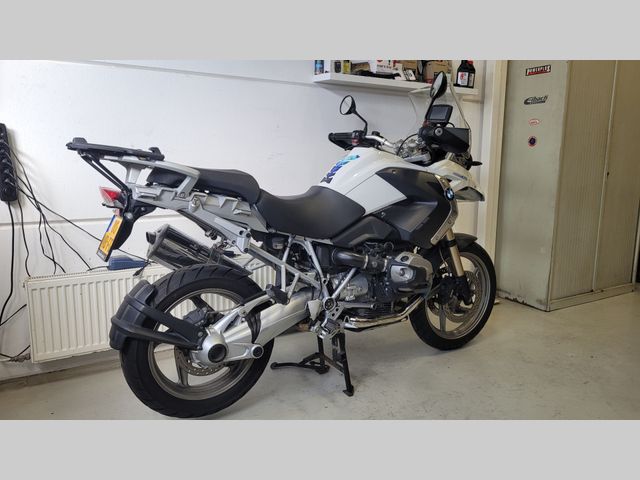 bmw - r-1200-gs