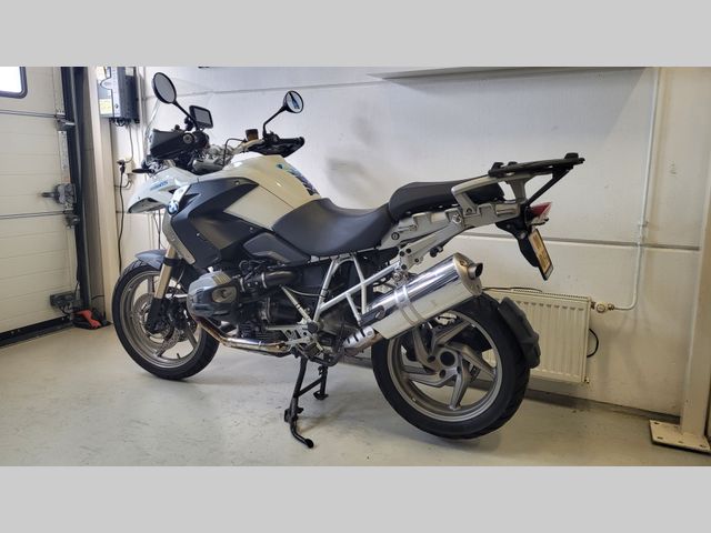 bmw - r-1200-gs