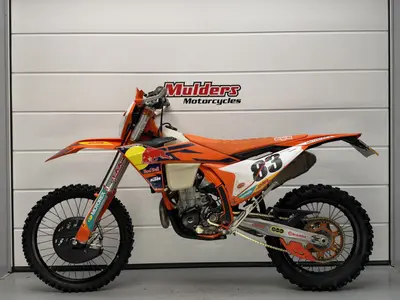 KTM 450 EXC SIX DAYS – foto 3