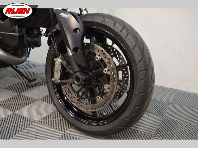 ducati - hypermotard-821