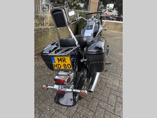 suzuki - vl-1500-lc-intruder