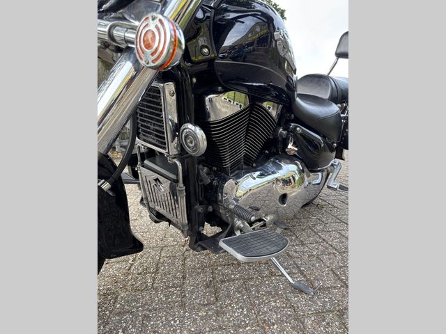 suzuki - vl-1500-lc-intruder