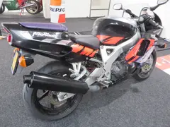 Honda CBR 900 RR Fireblade 1992 occasion – foto 3 van 5