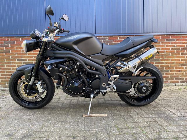 triumph - speed-triple-1050