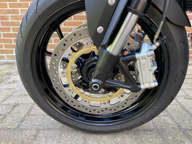 triumph - speed-triple-1050