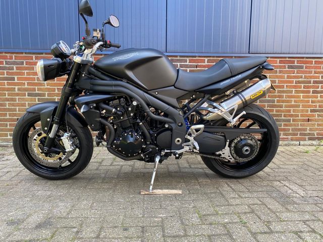 triumph - speed-triple-1050