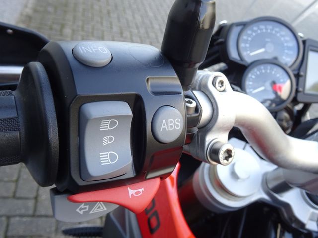 bmw - f-800-gs