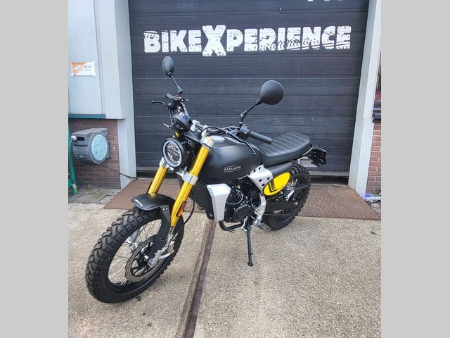 fantic - caballero-125-scrambler