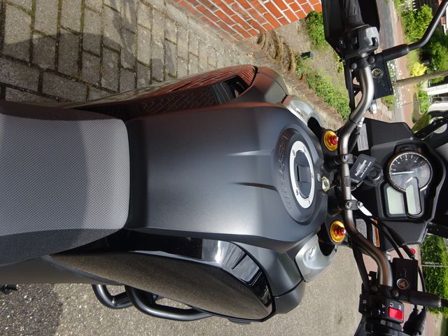 suzuki - v-strom-1000-abs