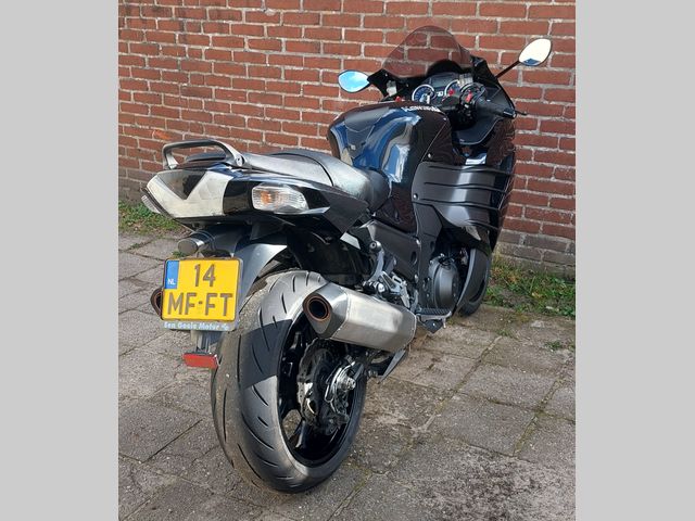 kawasaki - zzr-1400