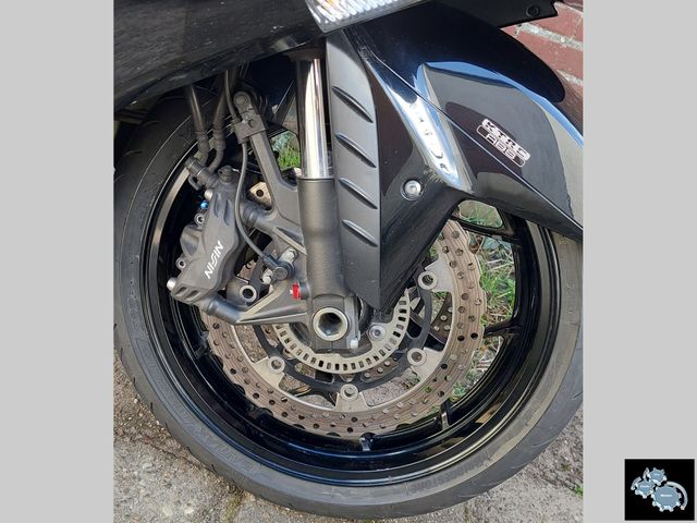 kawasaki - zzr-1400