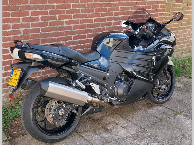 kawasaki - zzr-1400