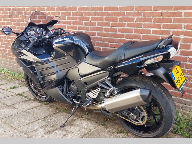 kawasaki - zzr-1400